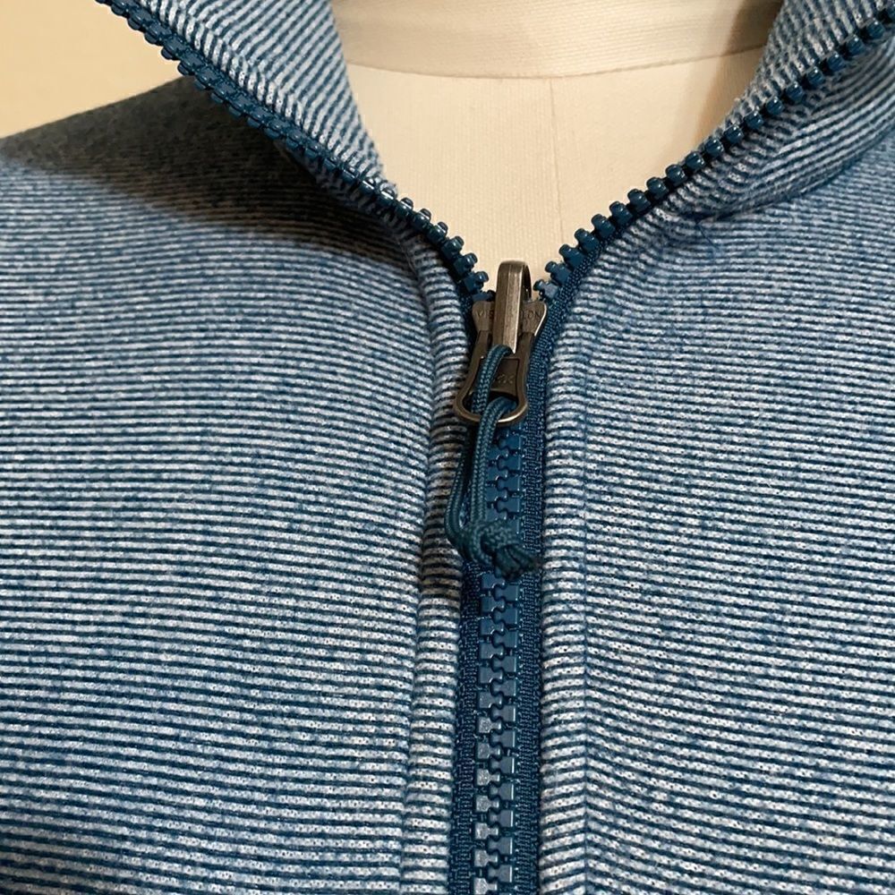 The North Face | zip up jacket - Picture 3 of 11